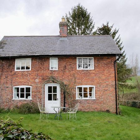Wolvesacre Mill Cottage 惠特彻奇 外观 照片
