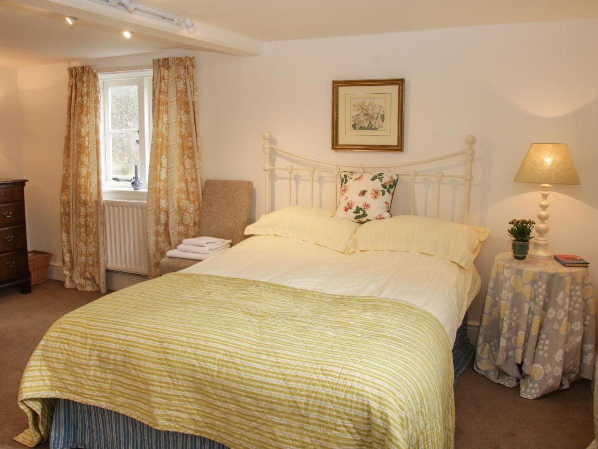 Wolvesacre Mill Cottage 惠特彻奇 外观 照片